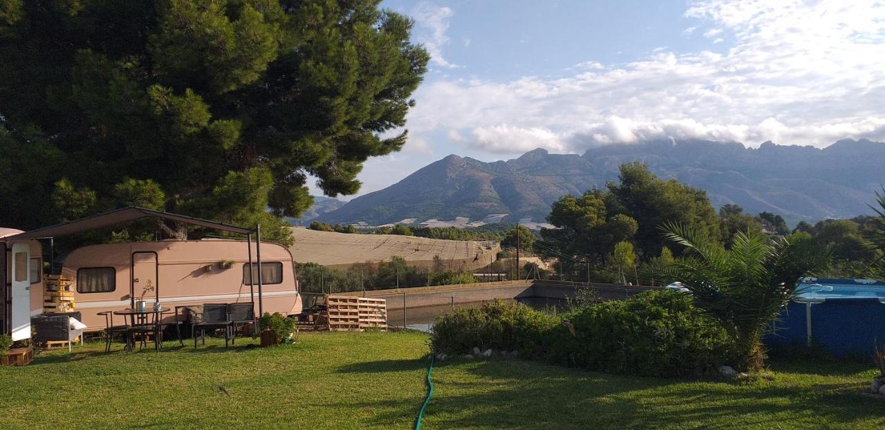 Caravana- Glamping Casa Tortuga La Nucia Exterior photo