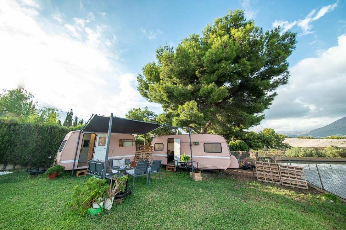 Caravana- Glamping Casa Tortuga La Nucia Exterior photo