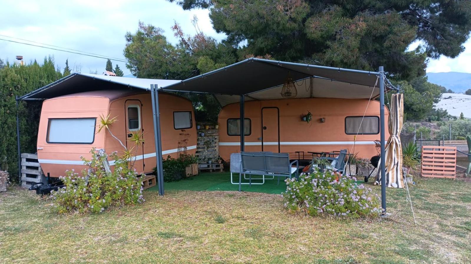 Caravana- Glamping Casa Tortuga La Nucia Exterior photo
